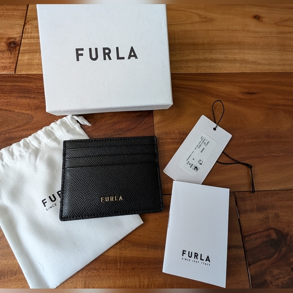 Furla Leather Card Holder with PinMount logo + Dust Bag New in Logo Box ❤️ - Picture 2 of 5